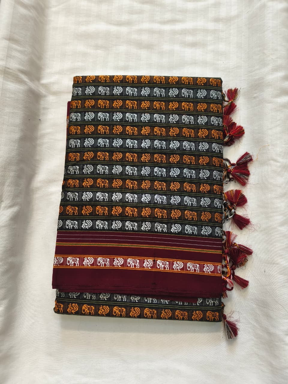 Khun Saree — Handloom Cotton, Temple Motif Weave
