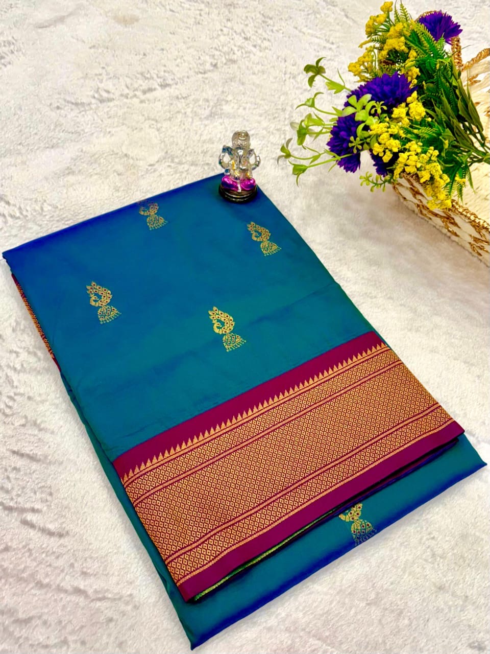 Zumka Peacock Paithani Saree