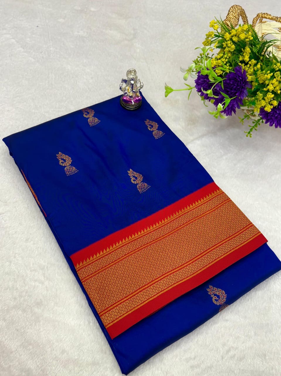 Zumka Peacock Paithani Saree