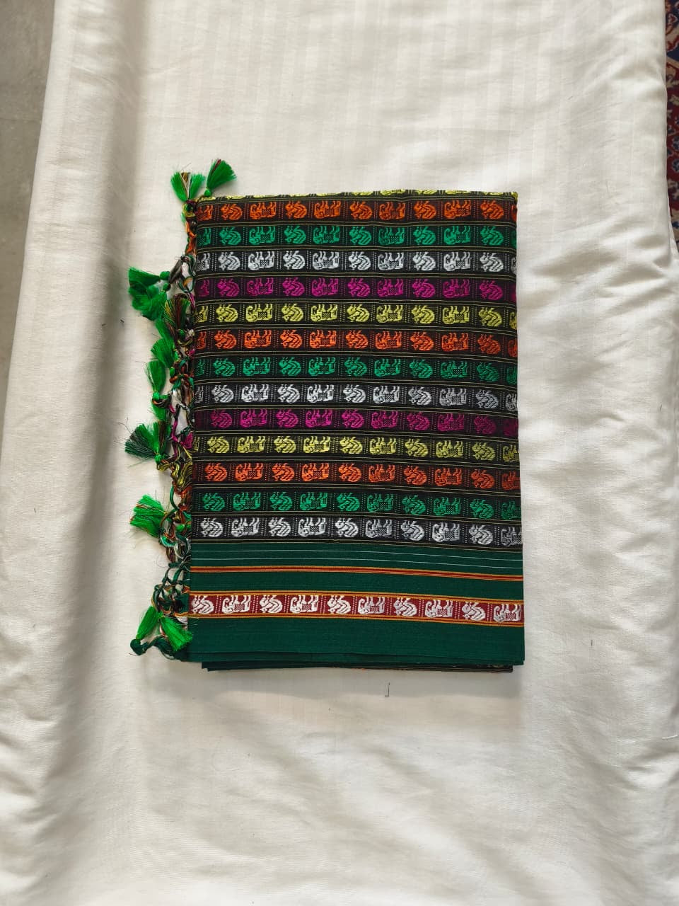 Khun Saree — Handloom Cotton, Temple Motif Weave