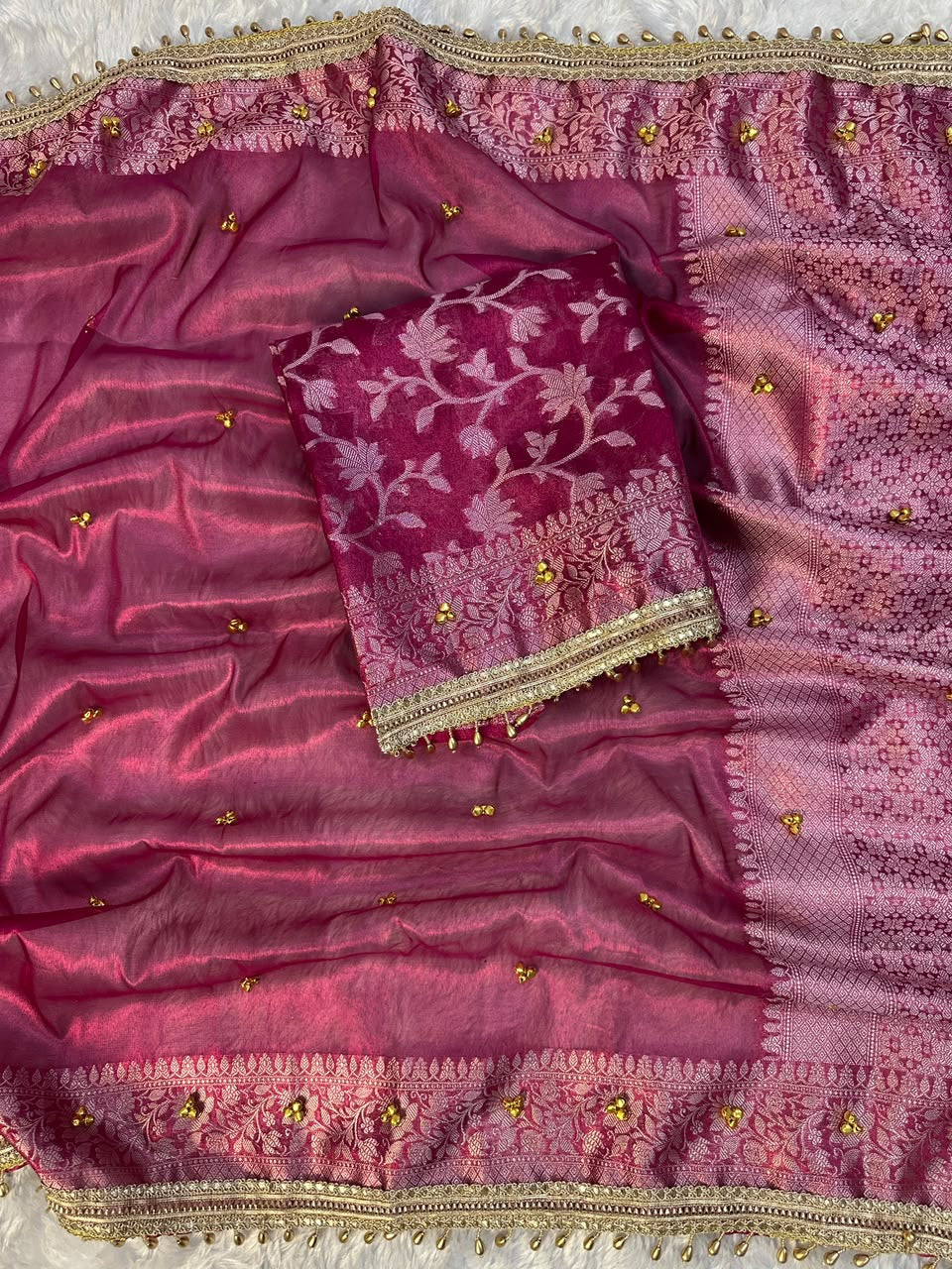 Tissue Banarasi-Style Saree with Ghungroo Latkan Border & Brocade Pallu