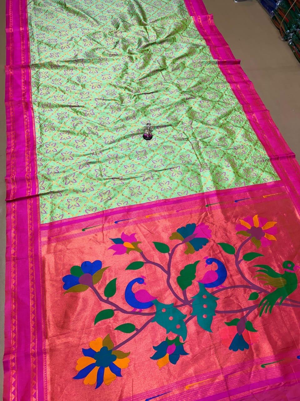 Paithani Vrutika Bandhani