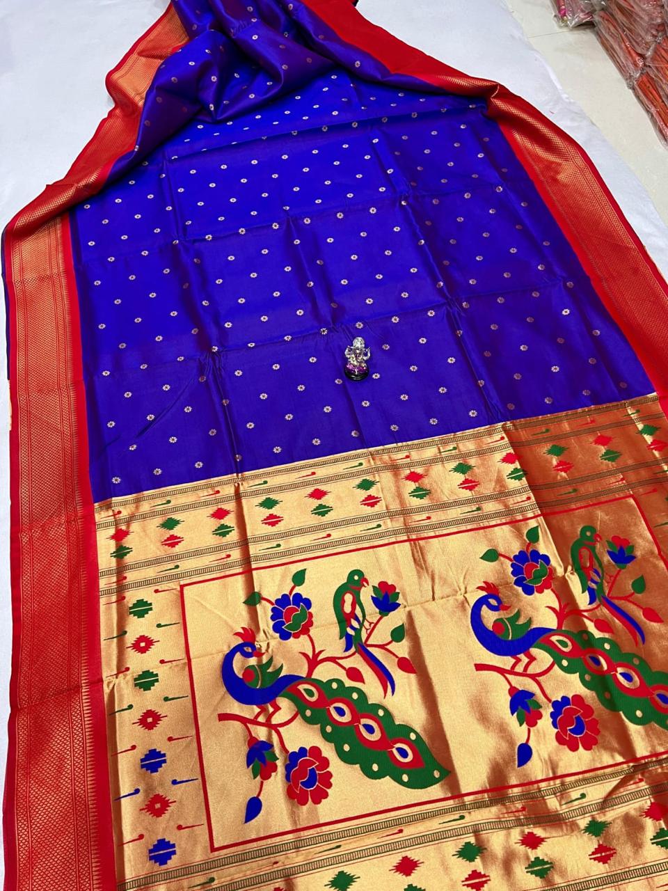 Paithani Anvi Kadiyal