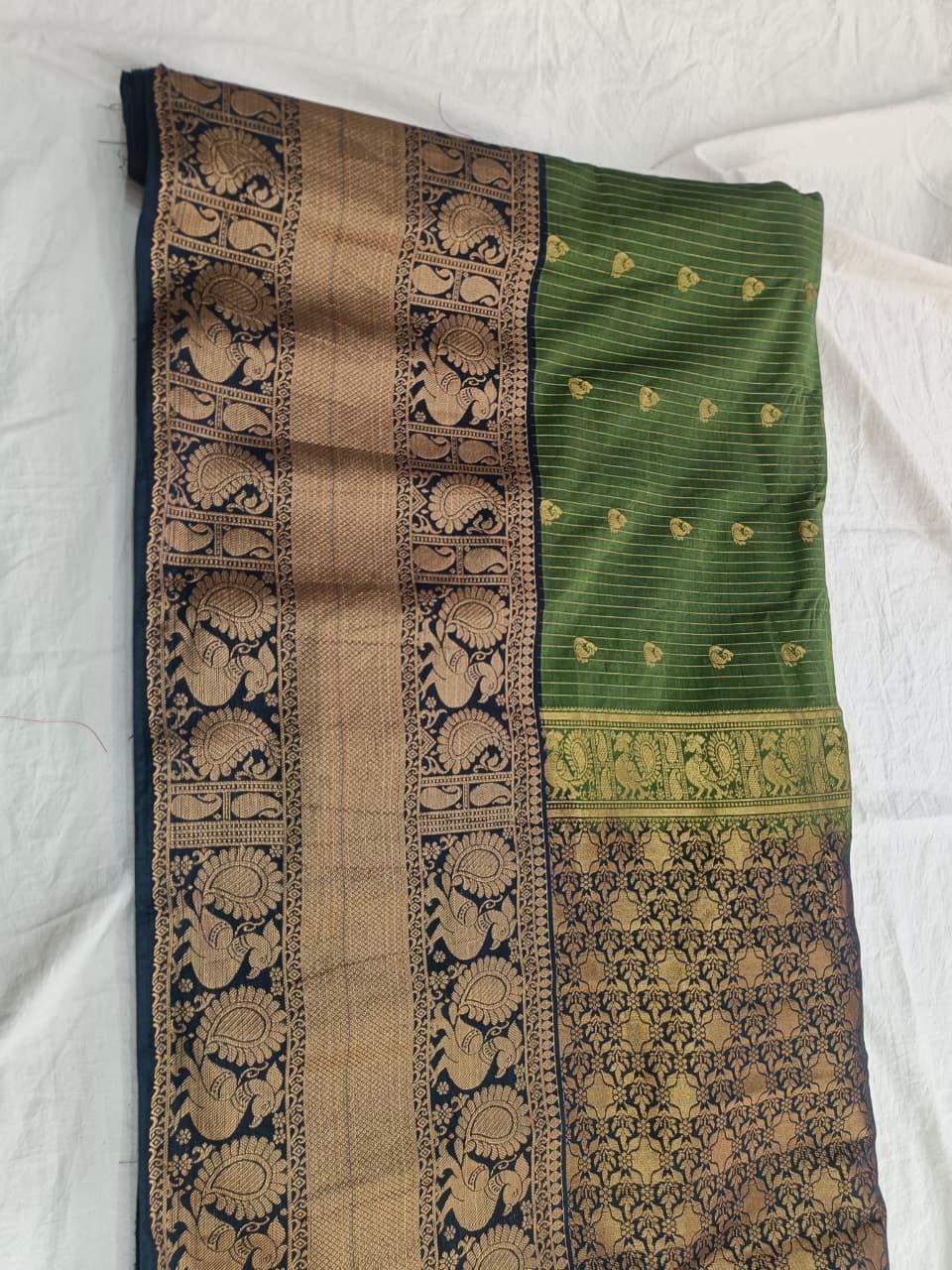 Elephant and Peacock Border Pattu