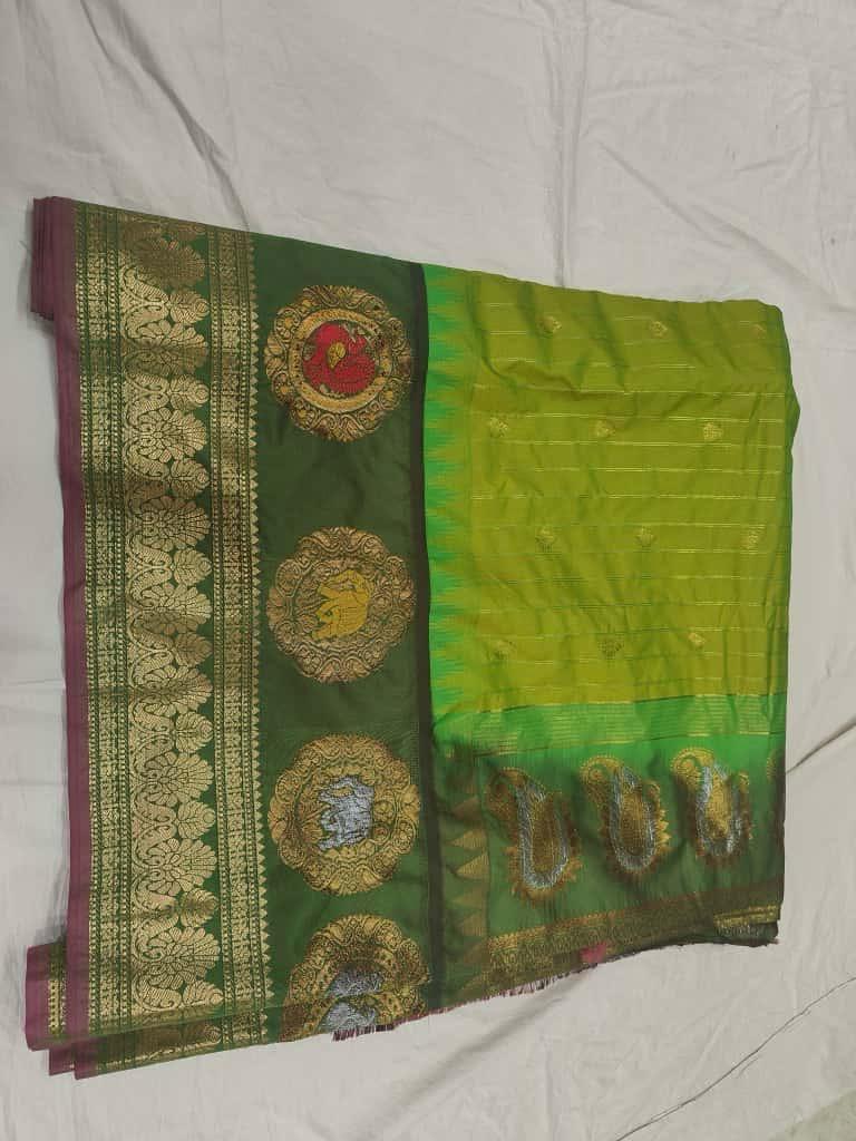 Elephant and Peacock Border Pattu