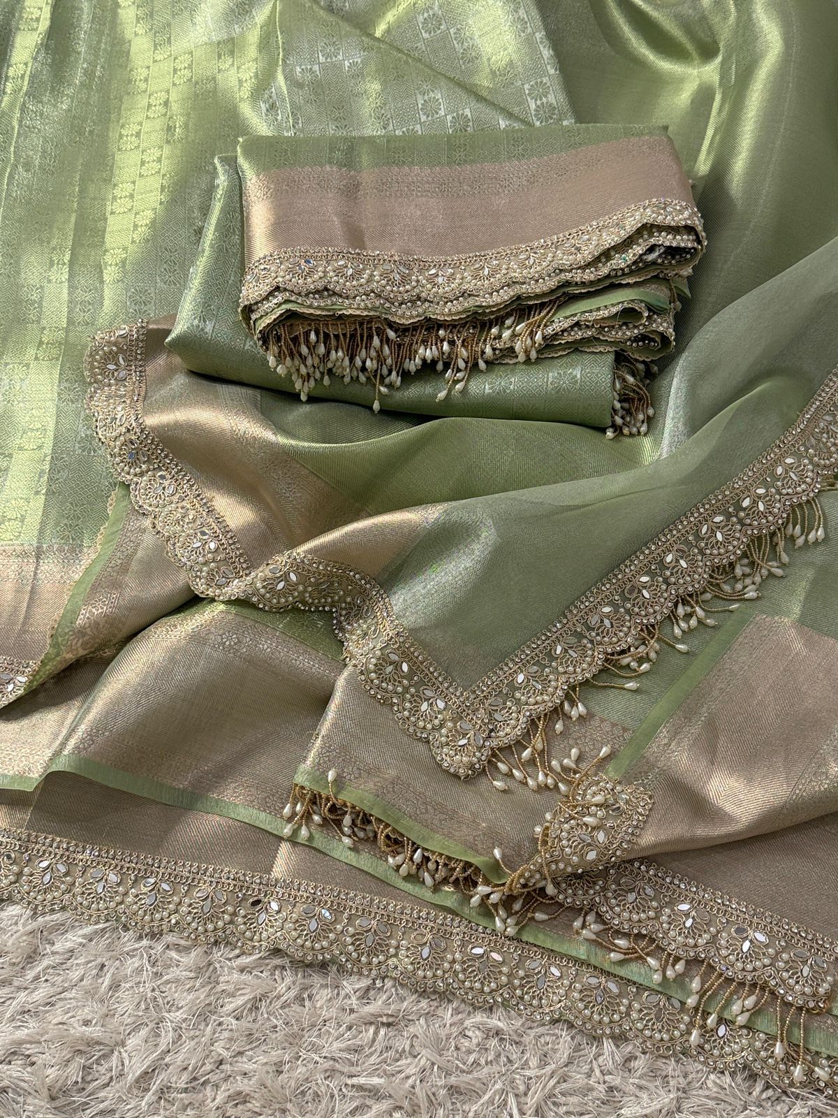 Exclusive Kanjivaram bridal Waskat Banarasi Tissue Silk Saree