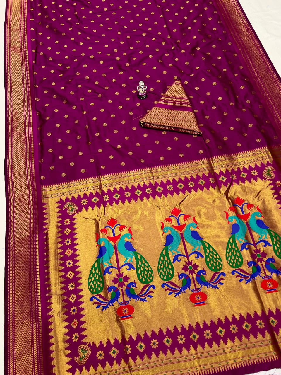 Bhoomi Kadiyal Paithani Saree