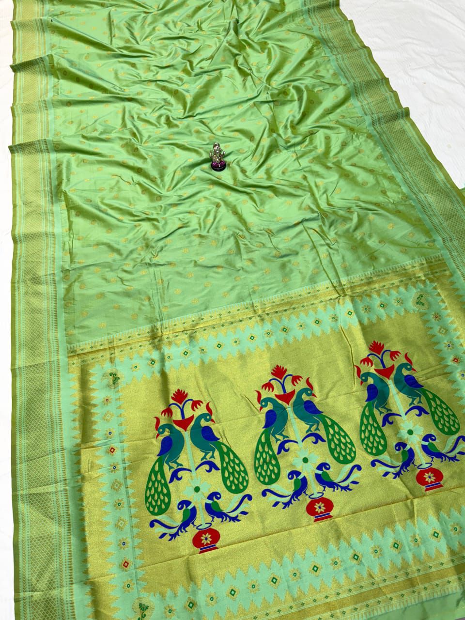 Bhoomi Kadiyal Paithani Saree