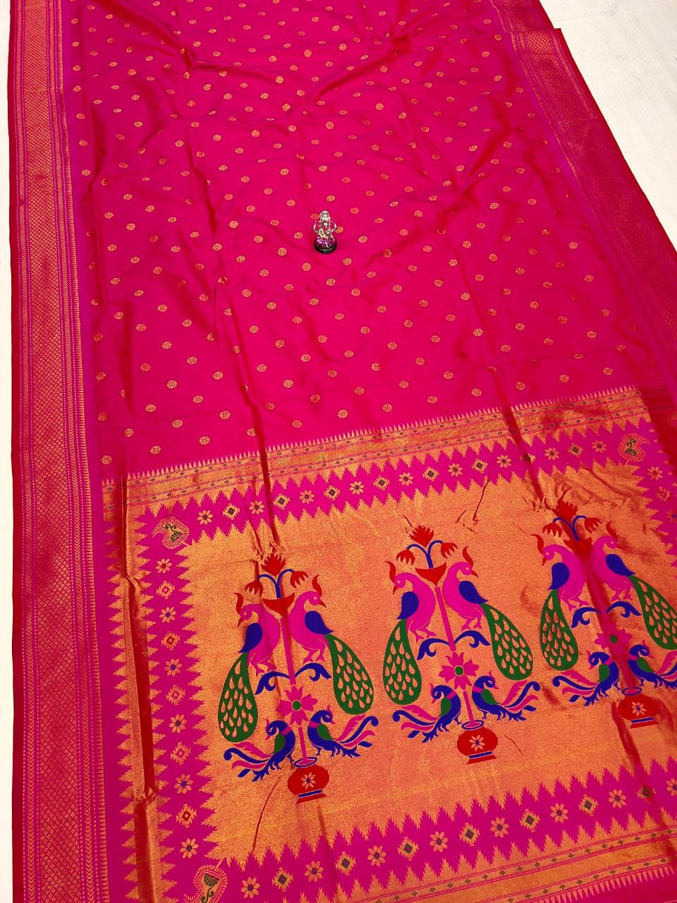 Bhoomi Kadiyal Paithani Saree