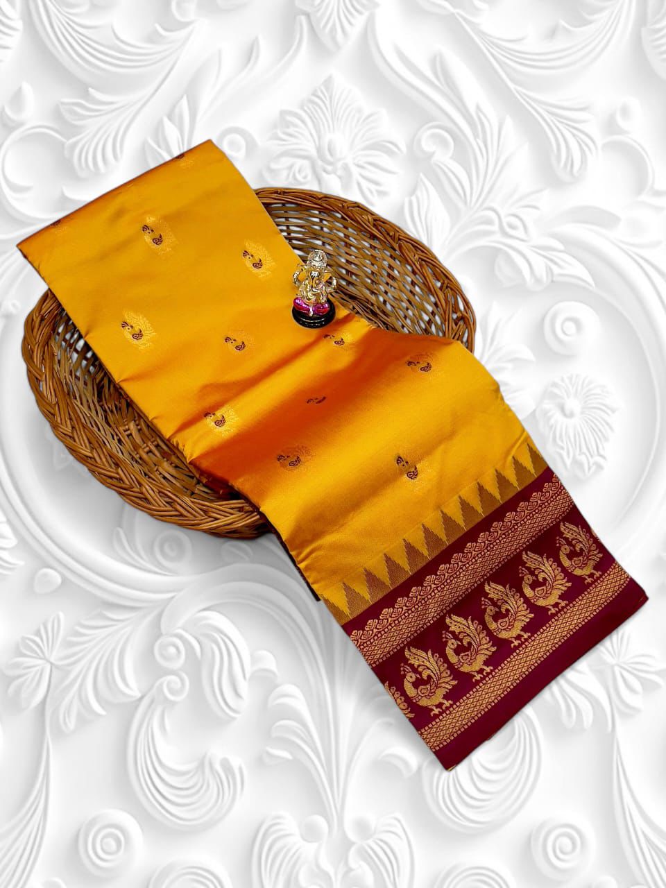Gouri Gadwal Paithani Saree