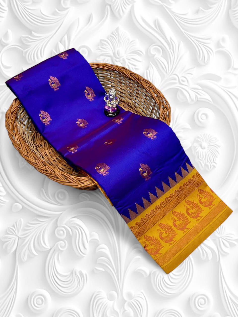 Gouri Gadwal Paithani Saree
