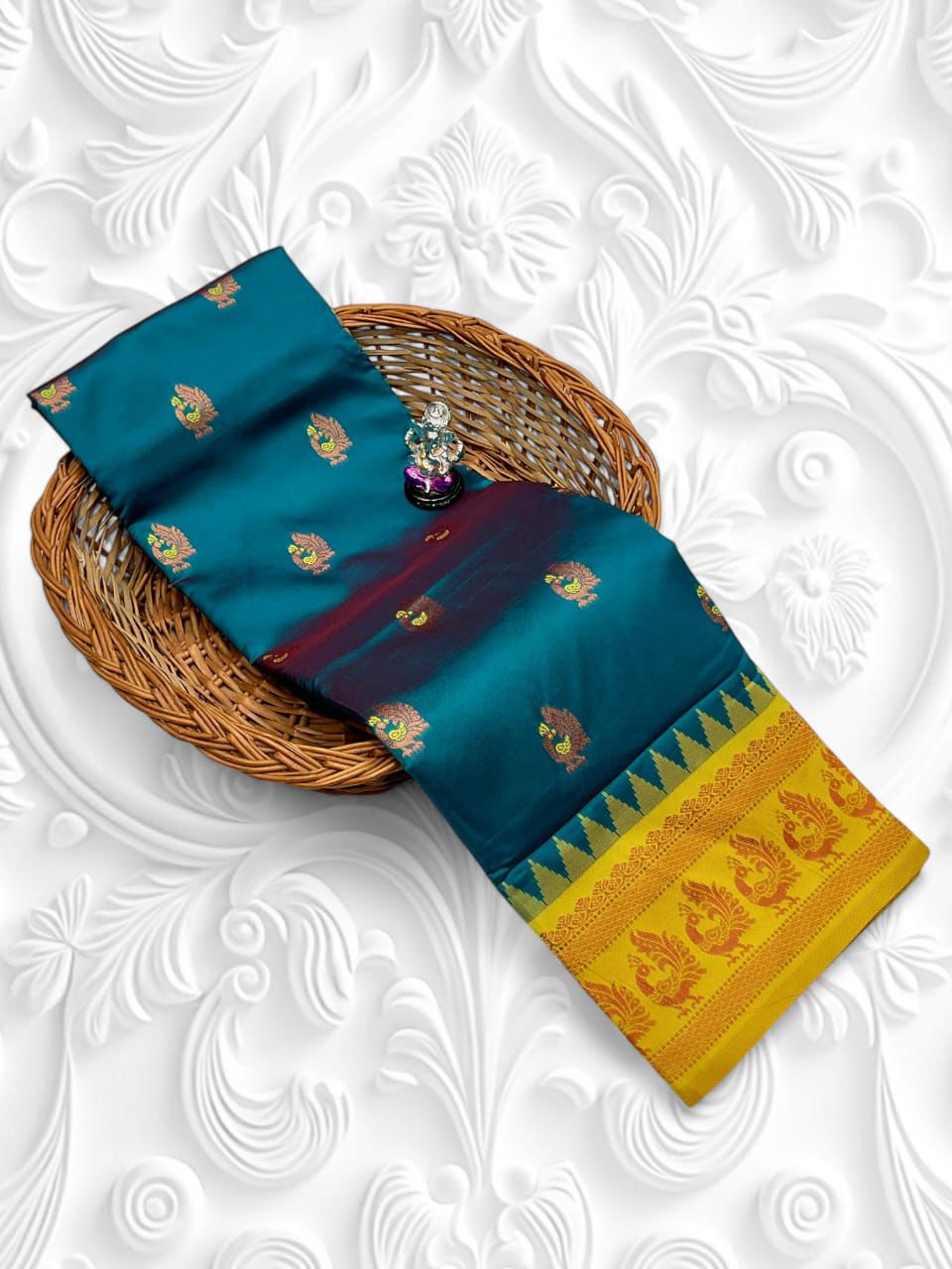 Gouri Gadwal Paithani Saree